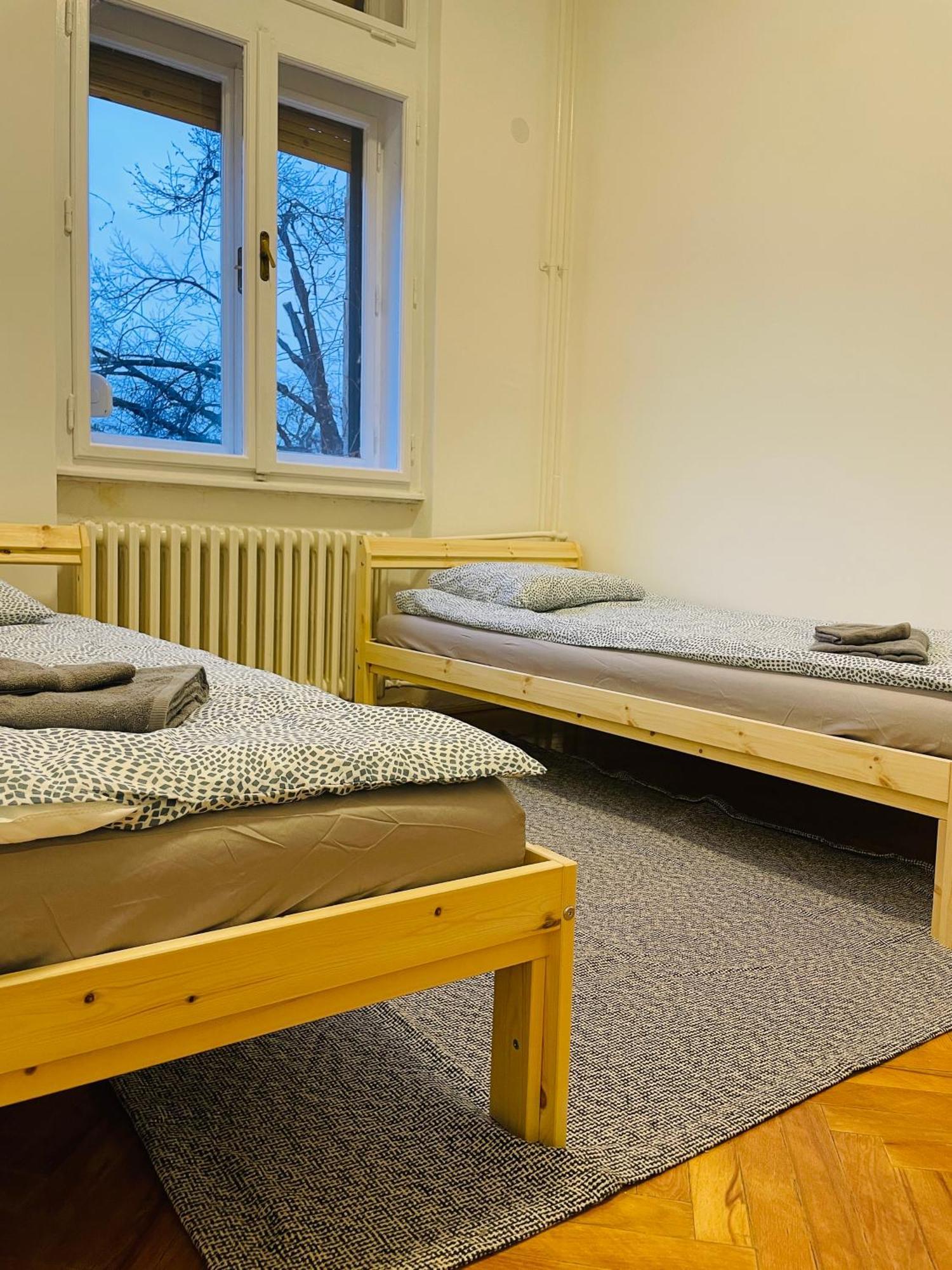 Hostel Green World Novi Sad Exterior photo